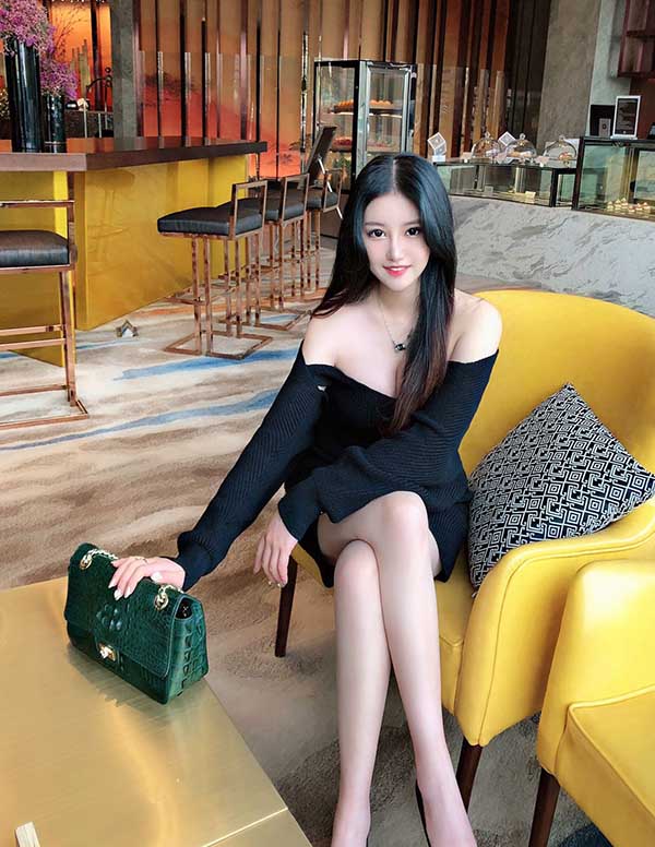 迪拜围经纪人微信