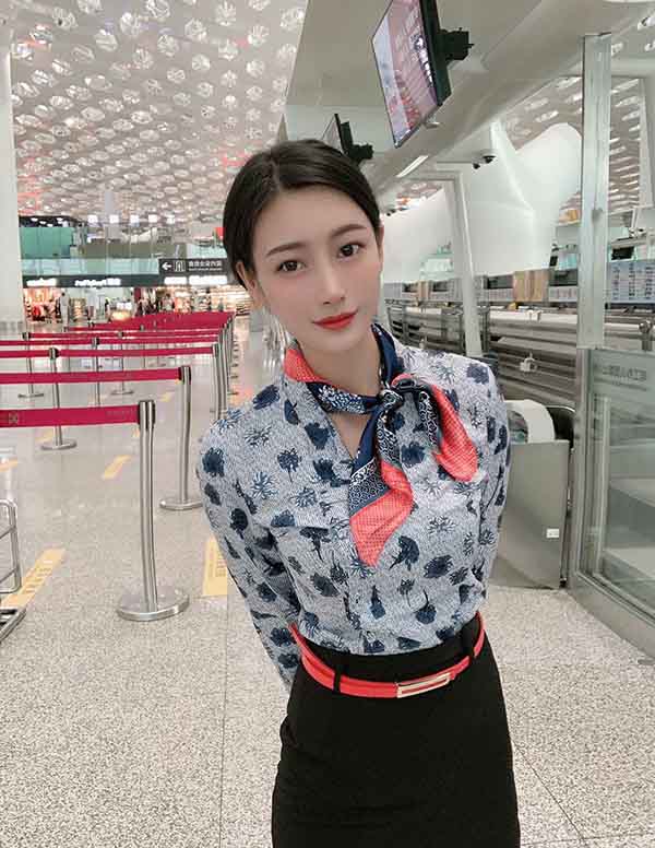 芝加哥大学生伴游